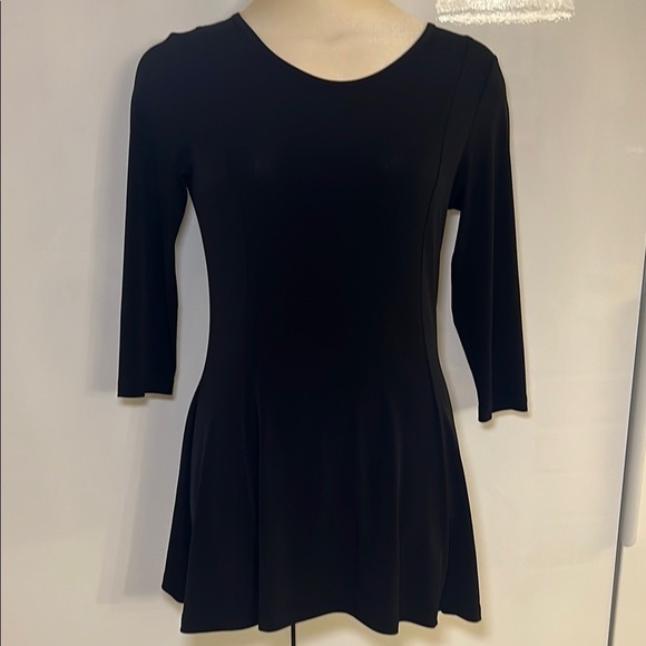 Vivian Wong LBD Black flare dress.  Size Small - Picture 1 of 5